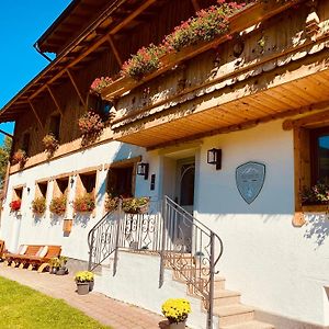 Alm Seasons Premium Chalet & Studios